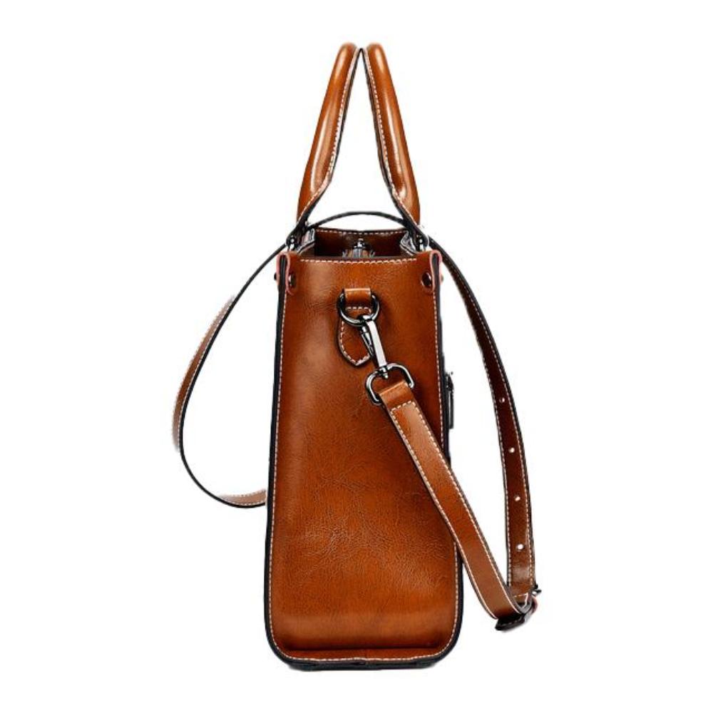 Isa — shopper