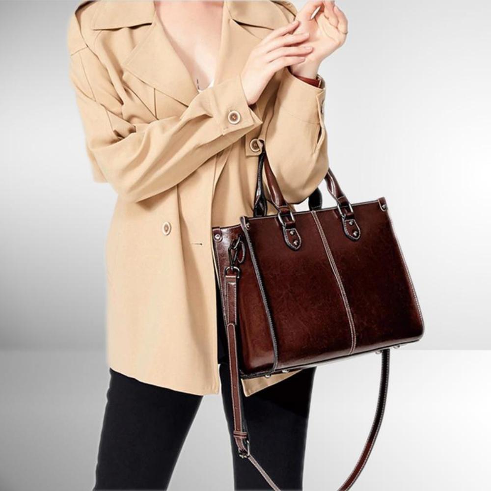 Isa — shopper