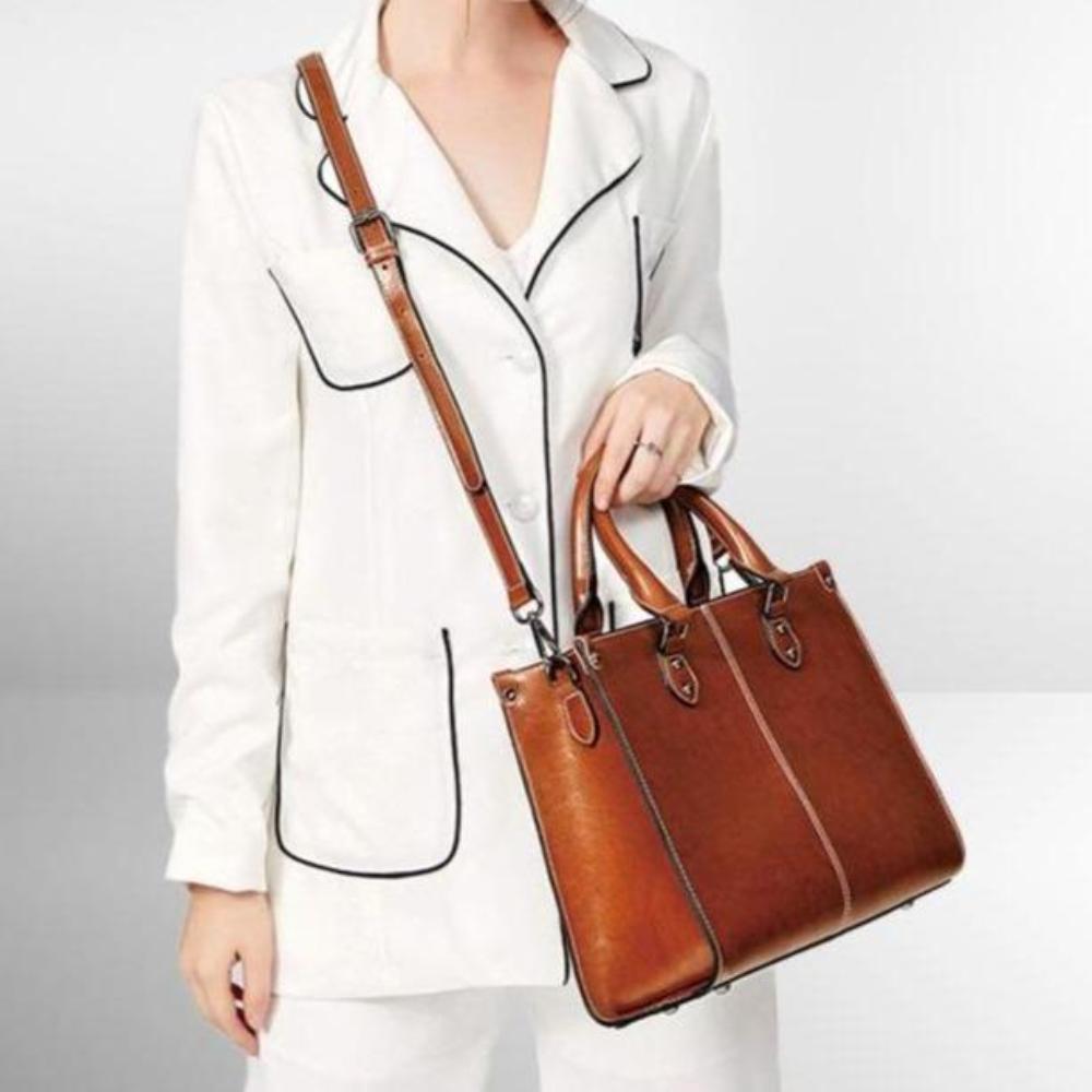 Isa — shopper