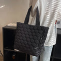 Auke — shopper in groot formaat