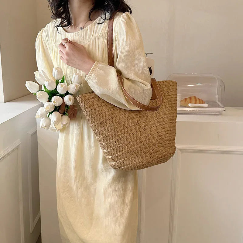 Aleida — shopper in groot formaat