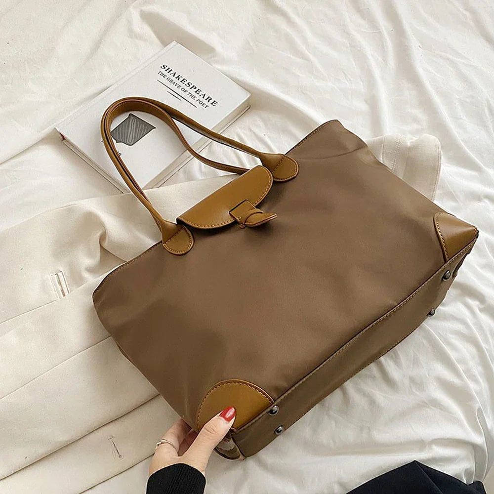 Jacomijn — shopper met binnenvak