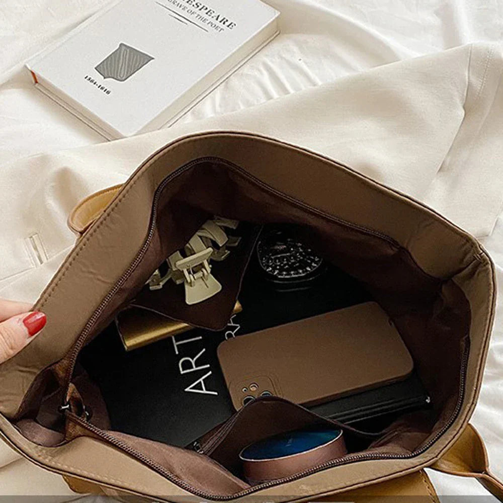 Jacomijn — shopper met binnenvak