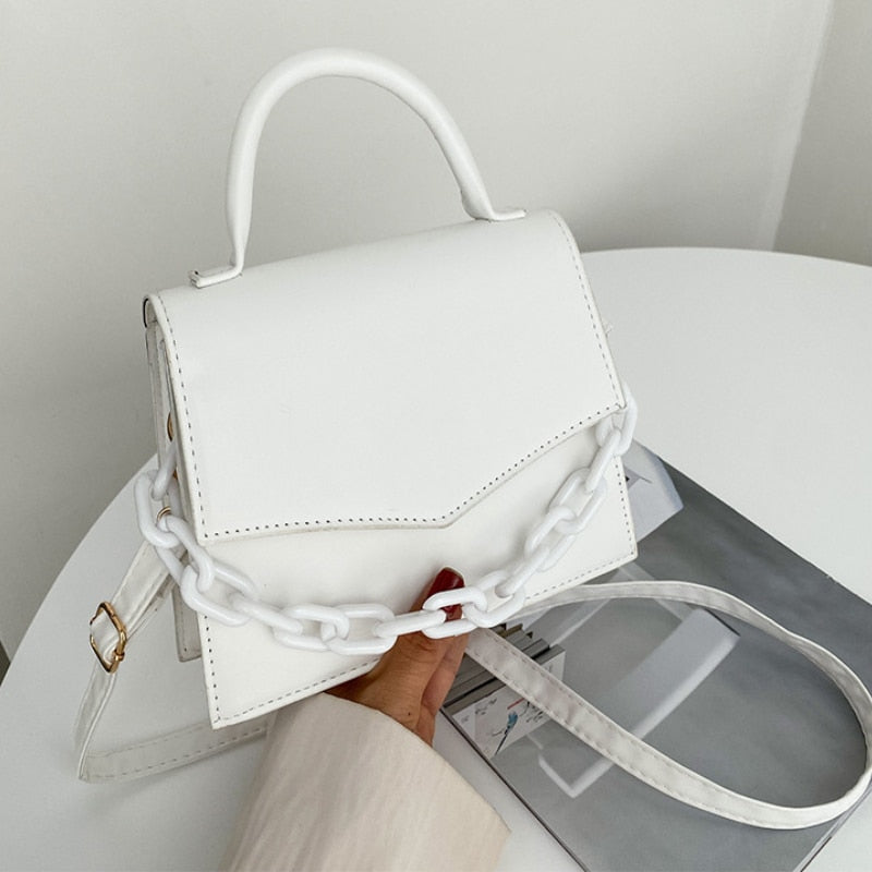 Reina — handtas met magneetsluiting