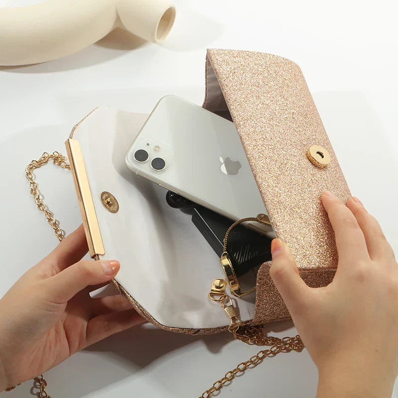 Roelofke — clutch met ketting