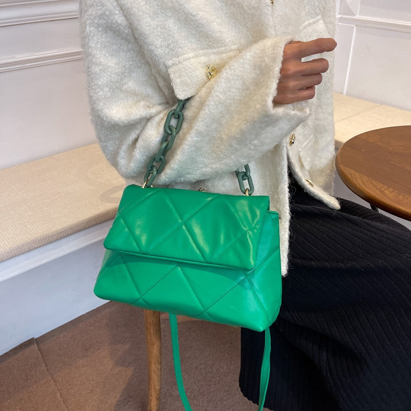 Ymke — crossbodytas in compact model