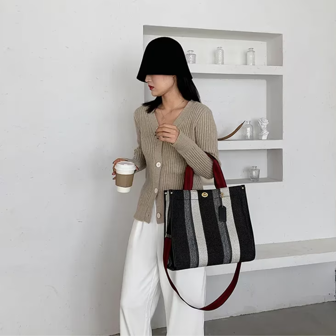 Neeltje — shopper voor werk en weekend