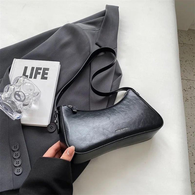 Wilhelmina — clutch