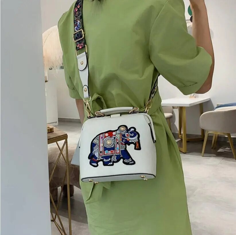 Frouke — crossbodytas met voorvak